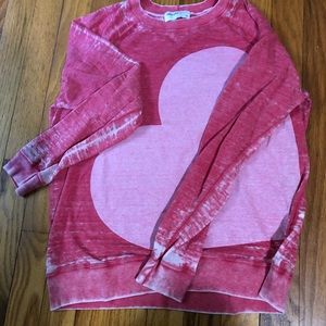 Lot of 2 Heart Allen Allen poly/cotton sweatshirts